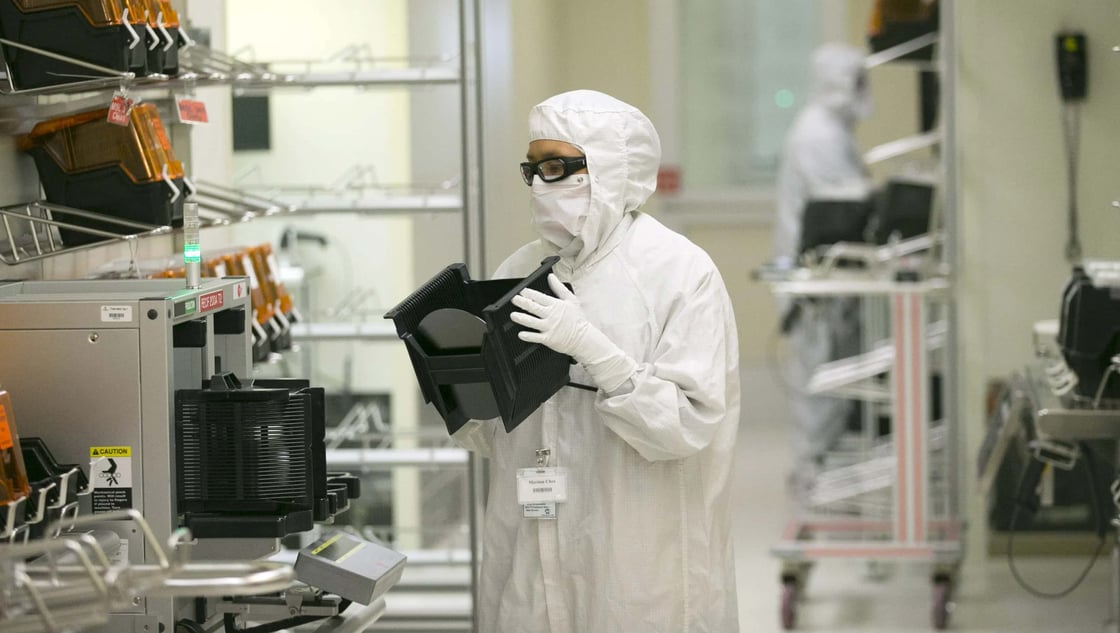 Pacific Forum - De-risking semiconductor supply chains